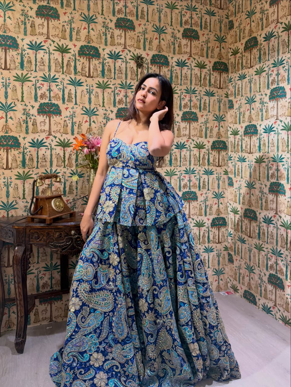 Feroza sharara set